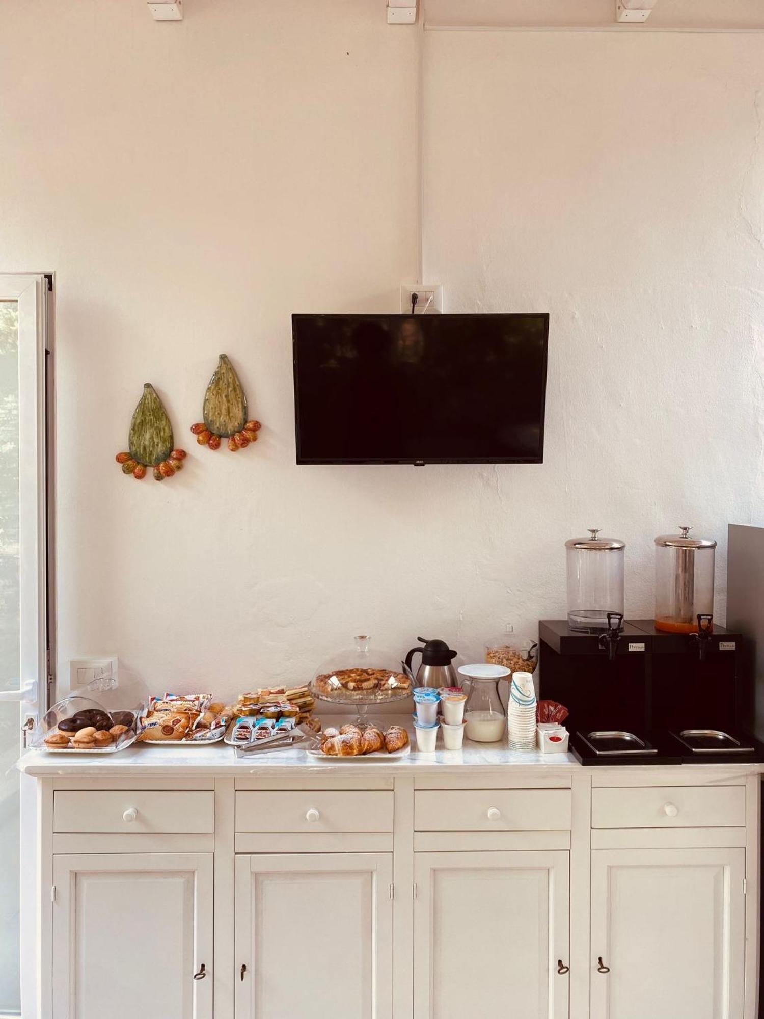 B&B Quasimare Porto Cesareo Buitenkant foto