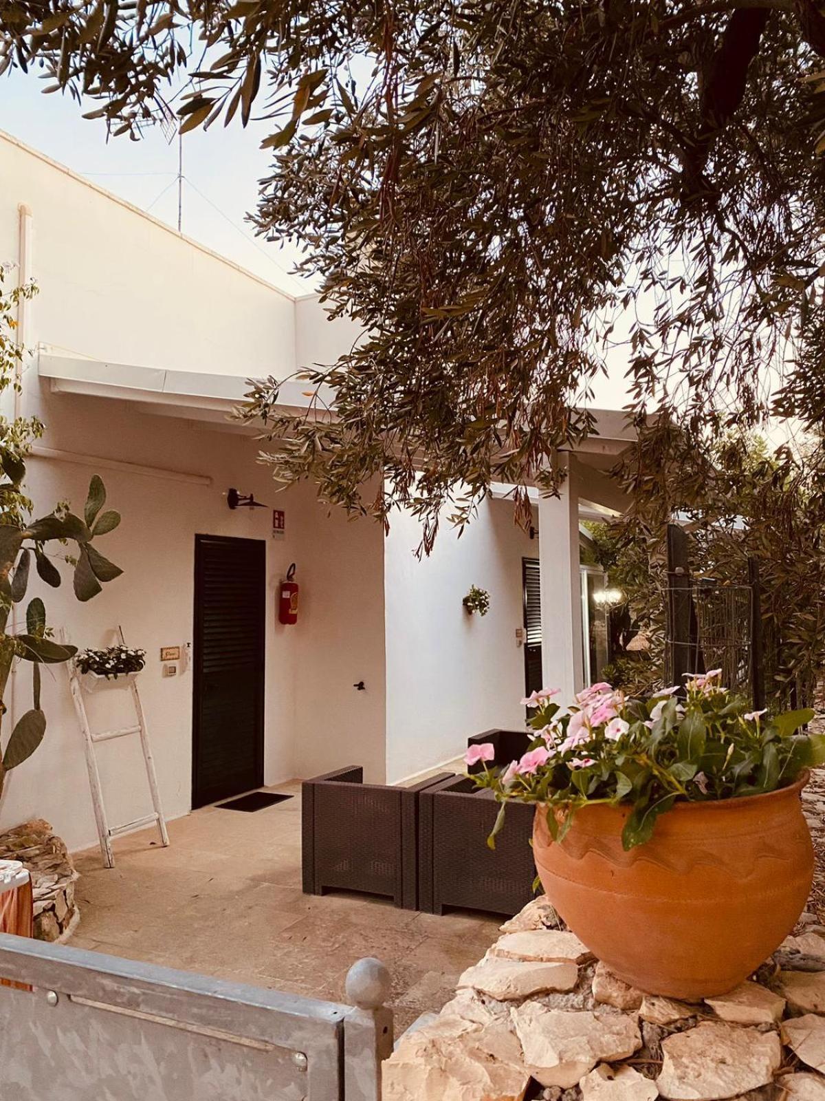 B&B Quasimare Porto Cesareo Buitenkant foto