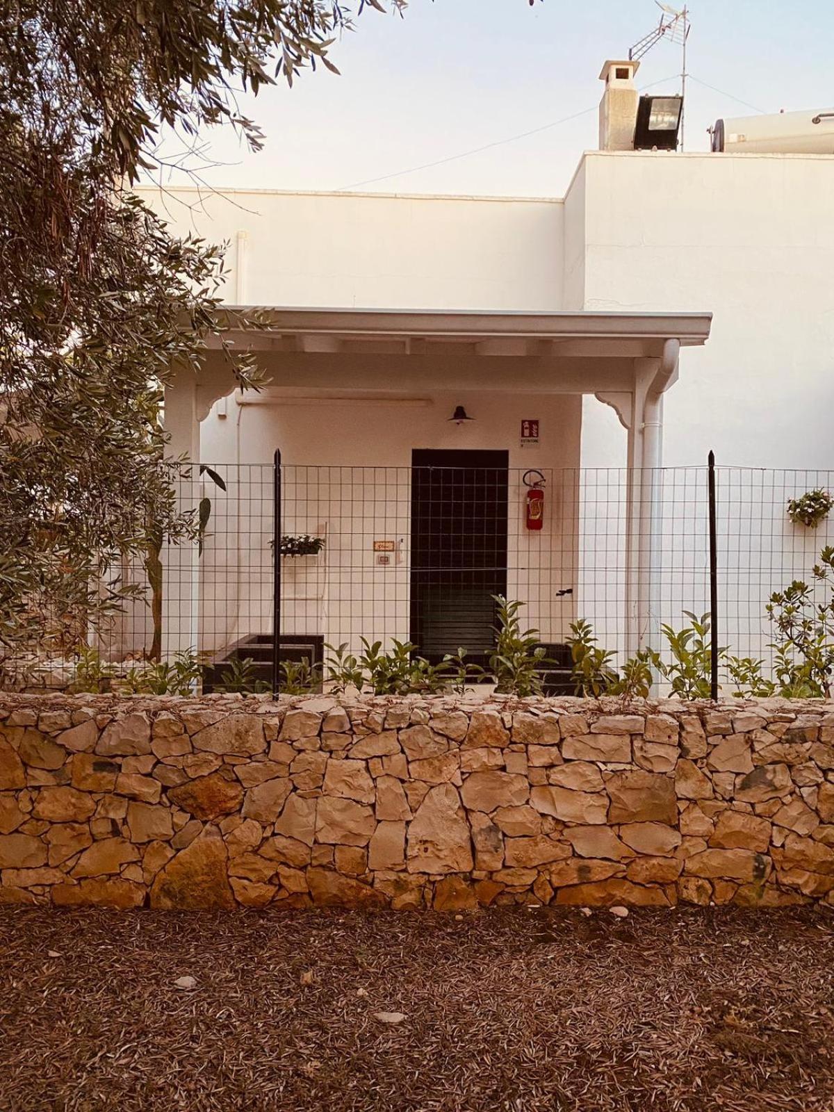 B&B Quasimare Porto Cesareo Buitenkant foto